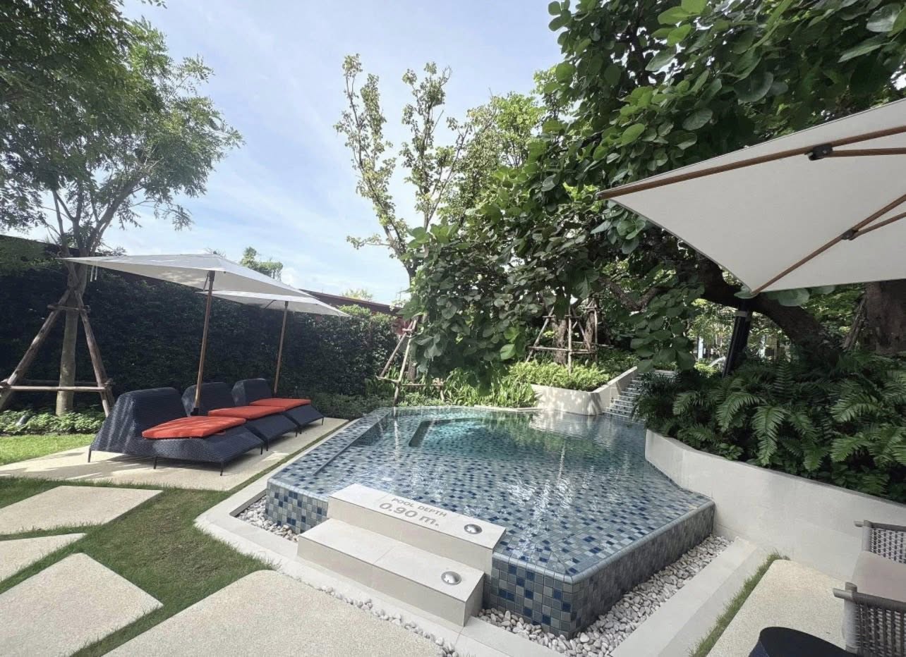 Two Bedroom Condo For Rent