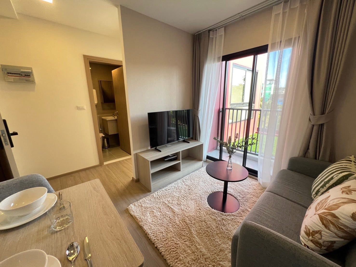 Two Bedroom Condo For Rent