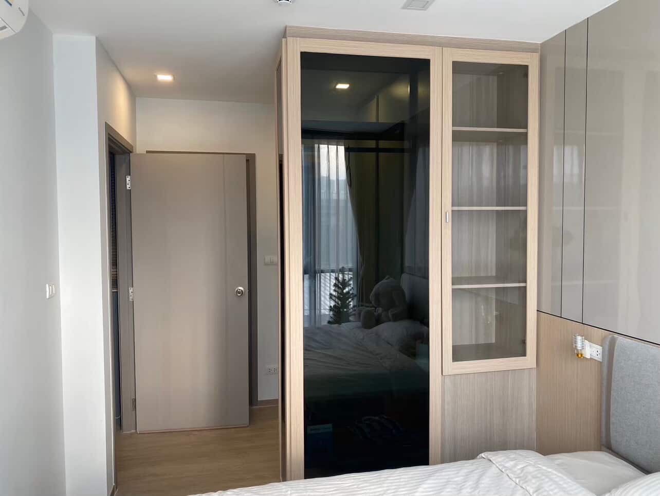 One Bedroom Condo For Rent
