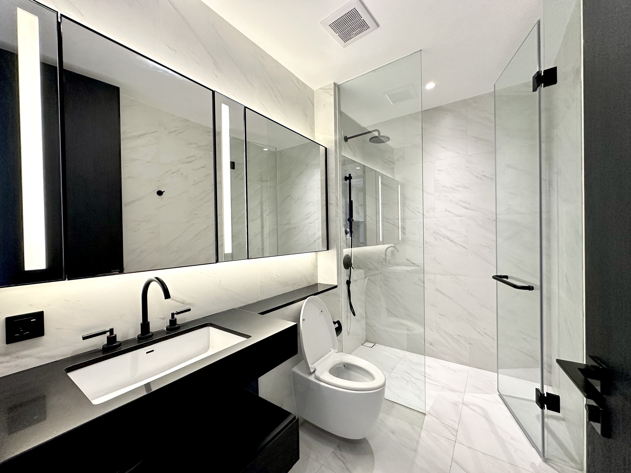 Two Bedroom Condo For Rent