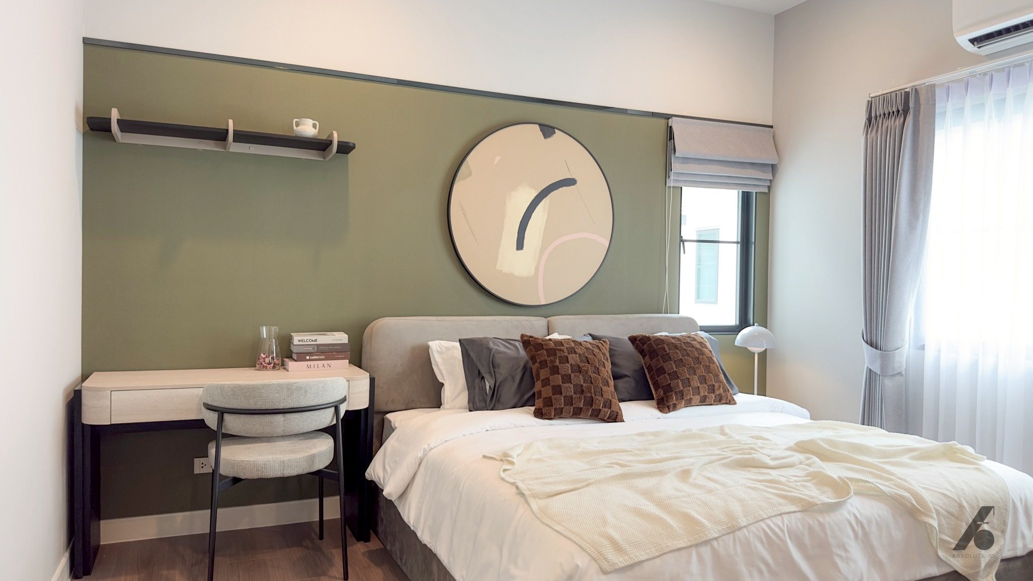 Detached House For Rent