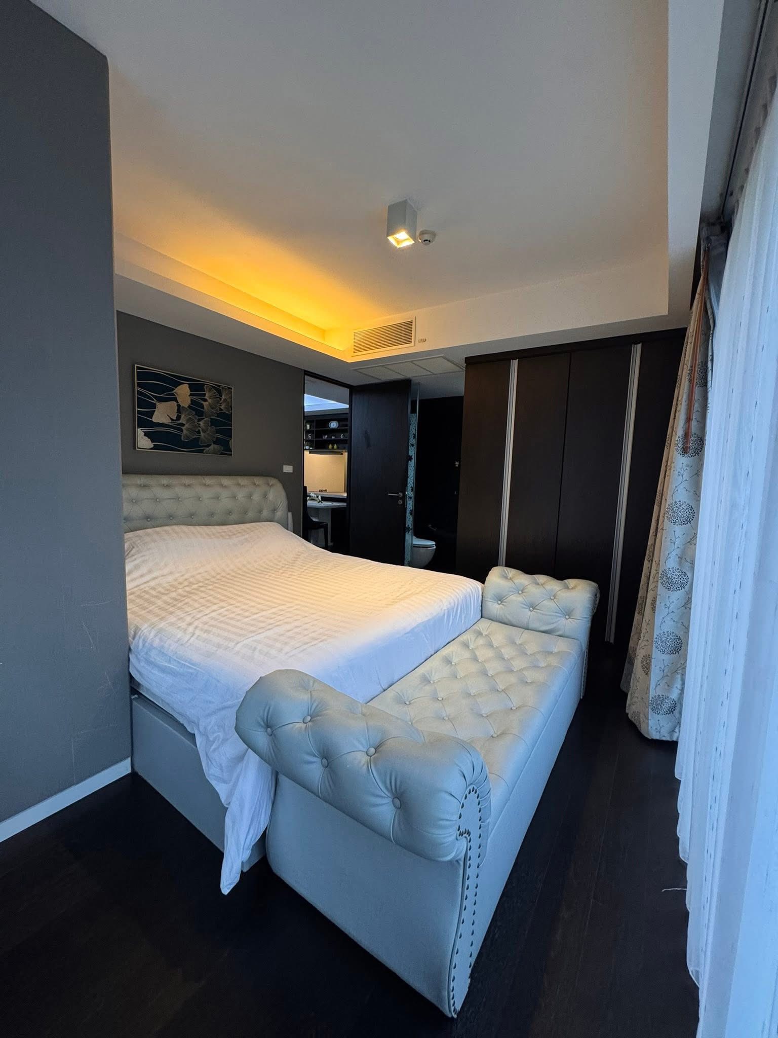 Two Bedroom Condo For Rent