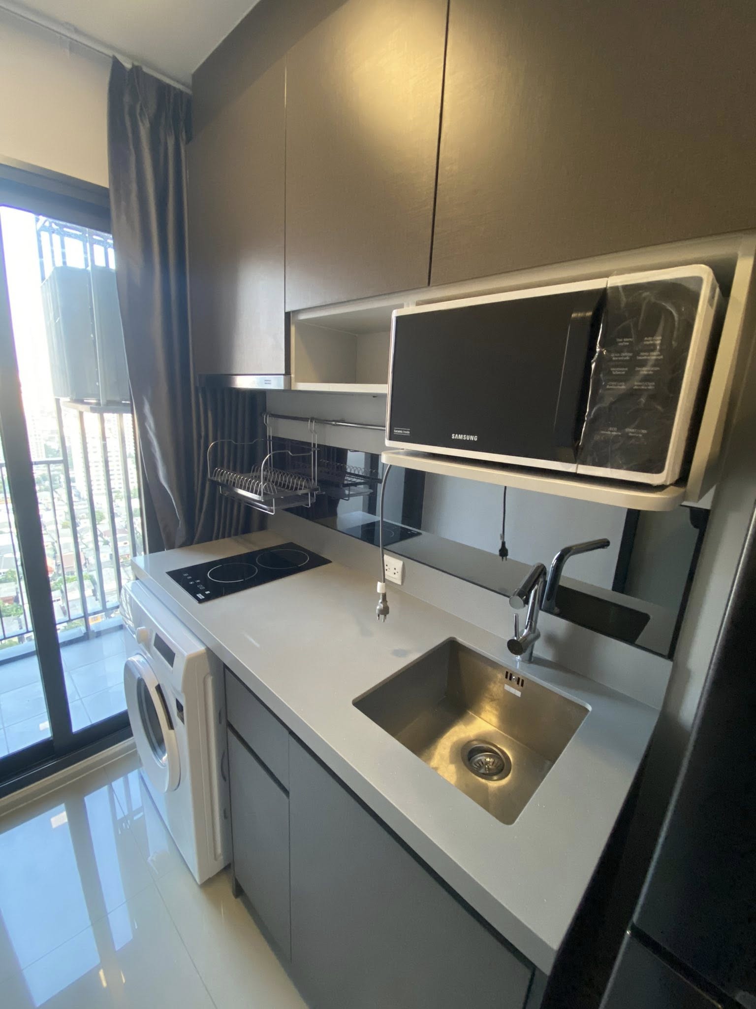 One Bedroom Condo For Rent