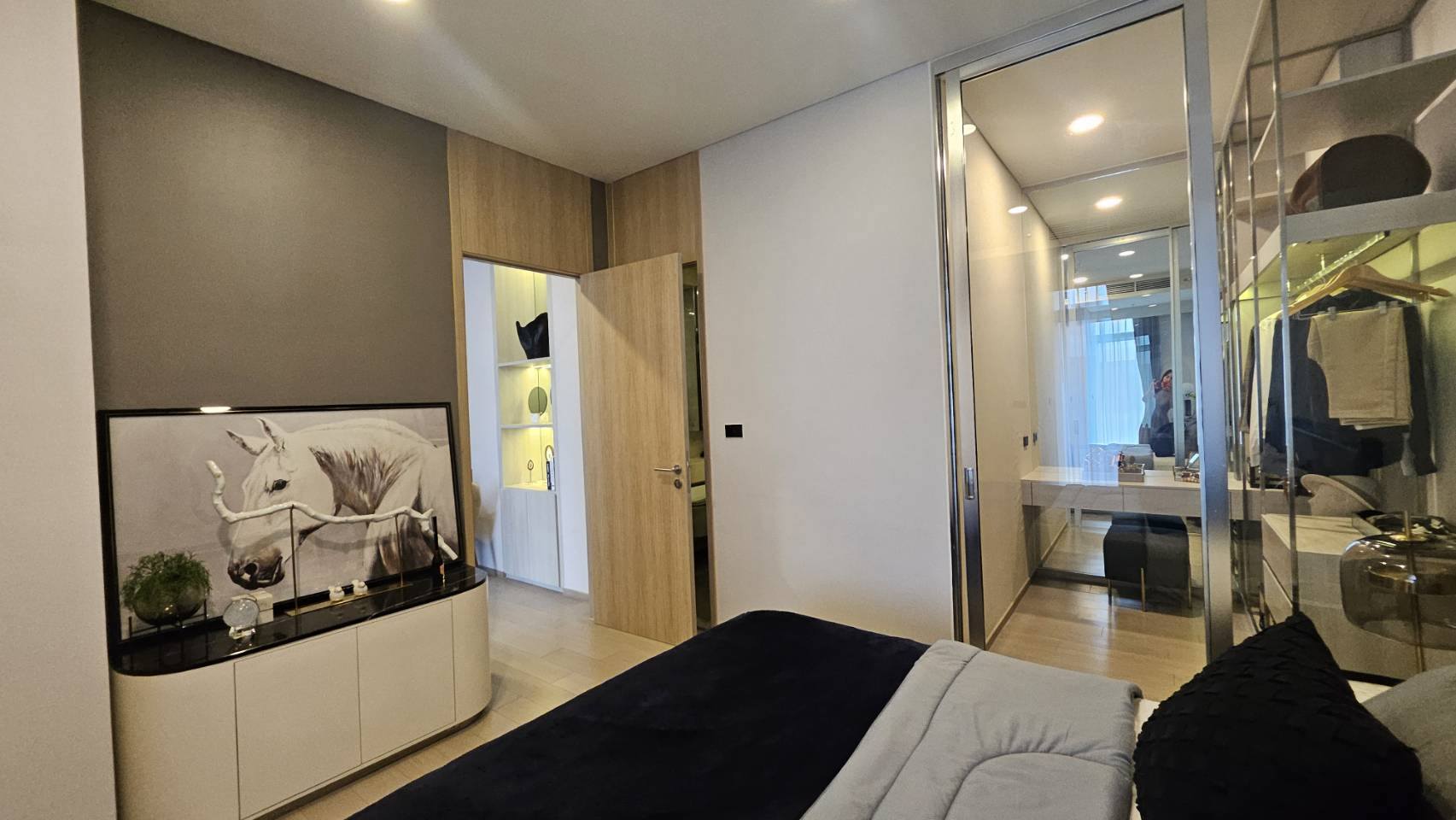 Two Bedroom Condo For Rent