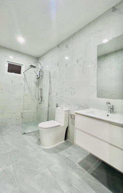 Detached House For Sale