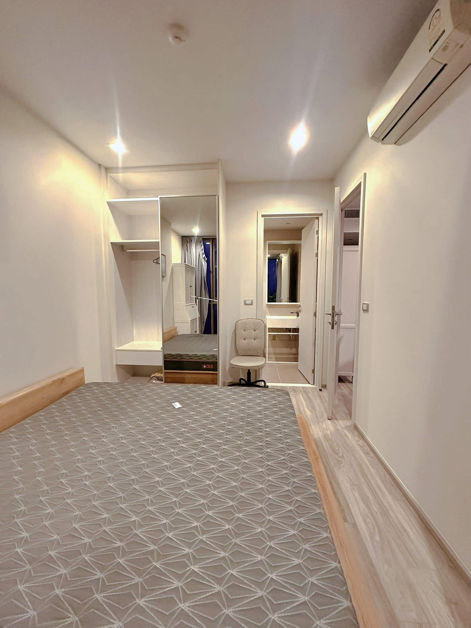 Two Bedroom Condo For Rent