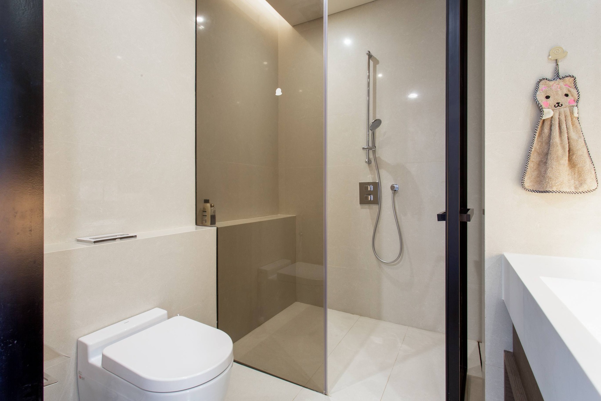 Four Bedroom Condo For Sale