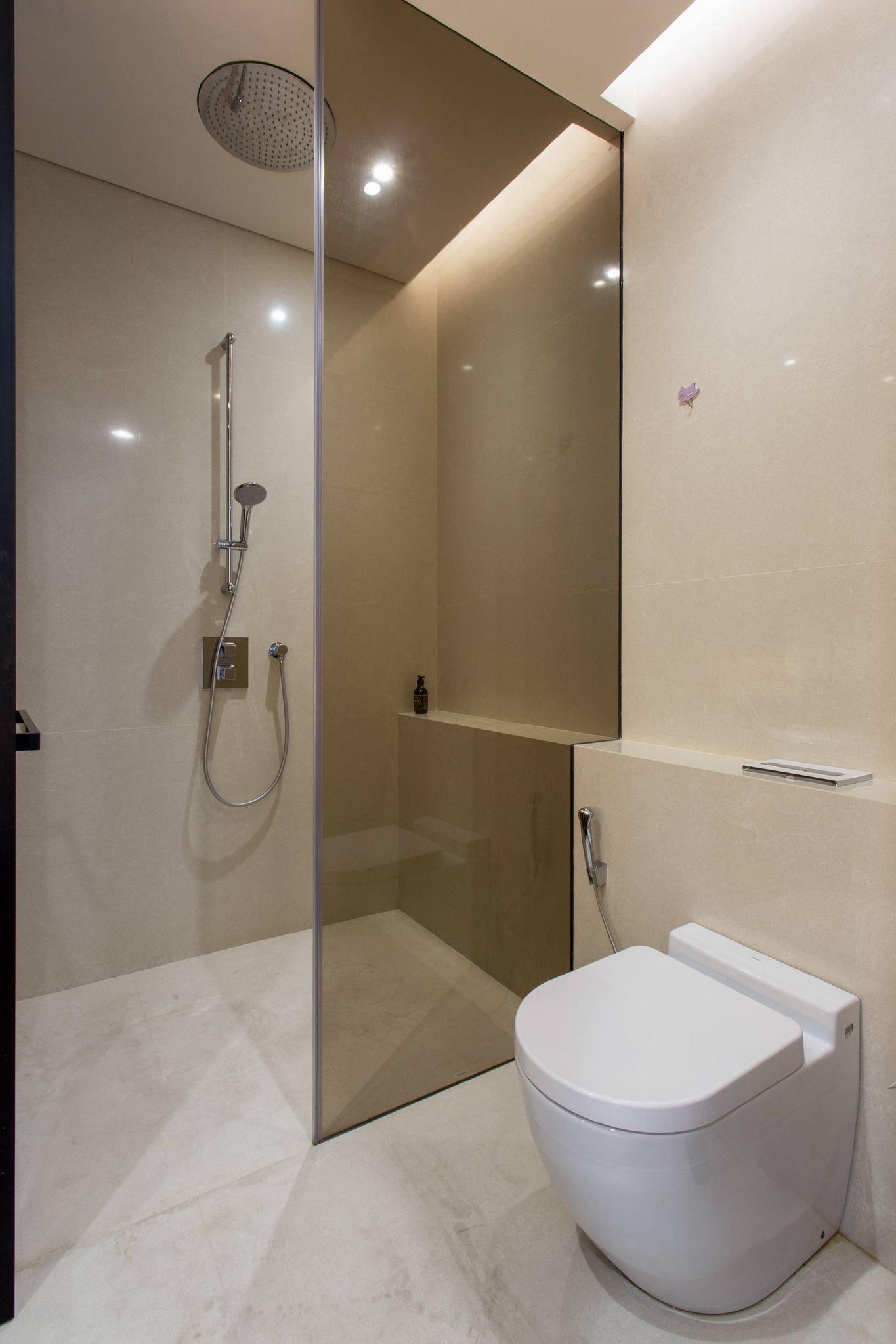 Four Bedroom Condo For Sale