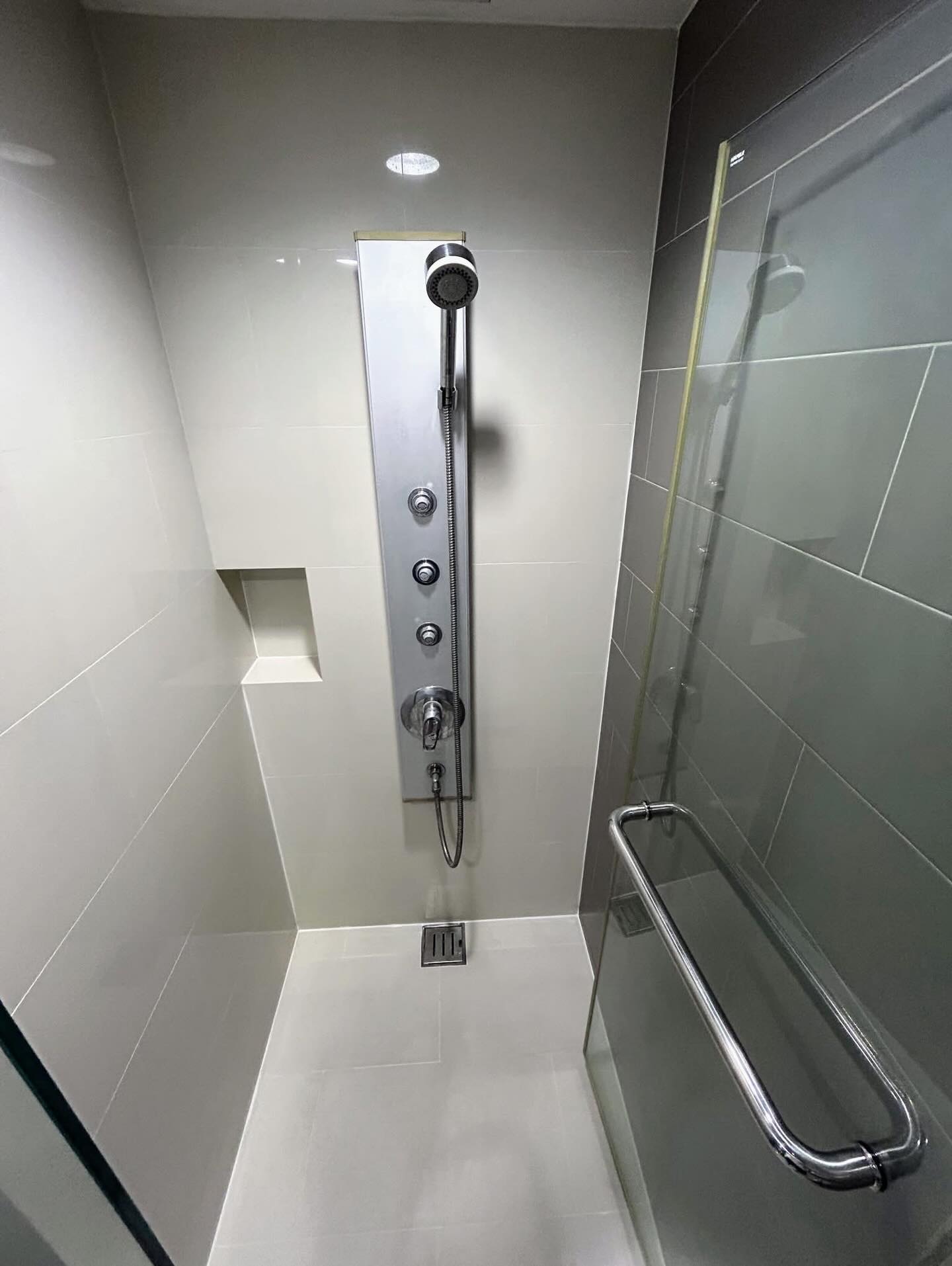 Duplex One Bedroom Condo For Rent