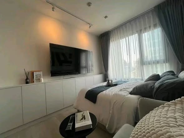 One Bedroom Condo For Rent