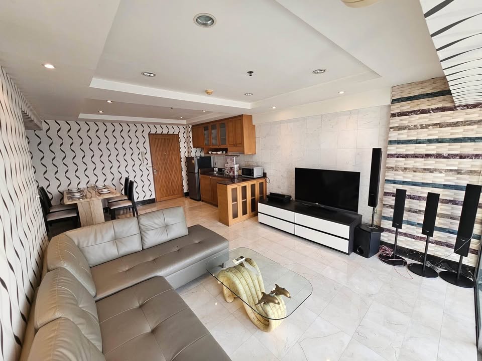 Two Bedroom Condo For Rent