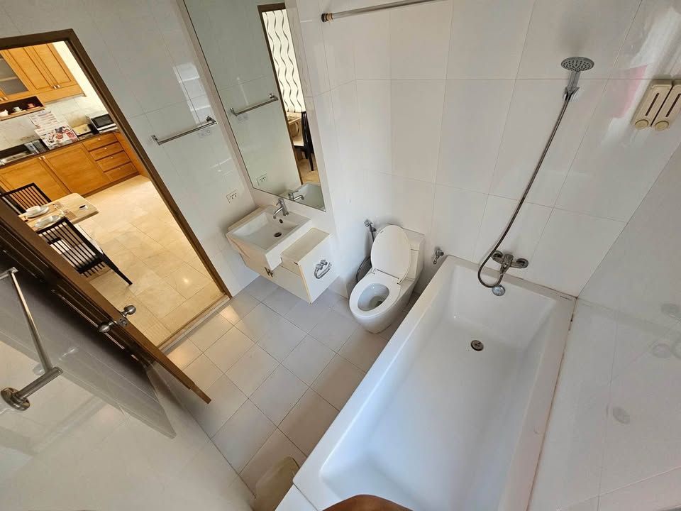 Two Bedroom Condo For Rent