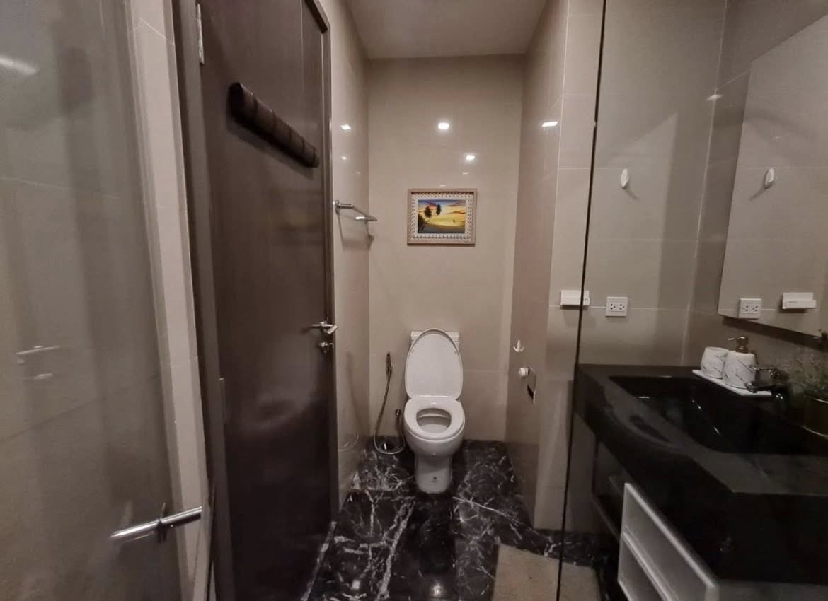 One Bedroom Condo For Rent