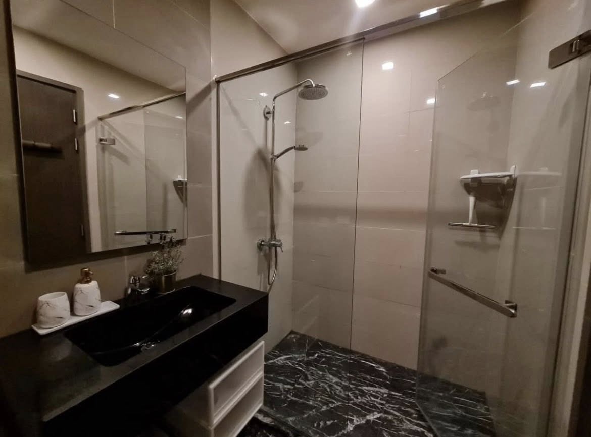 One Bedroom Condo For Rent