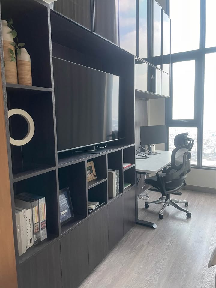 Three Bedroom Penthouse For Rent