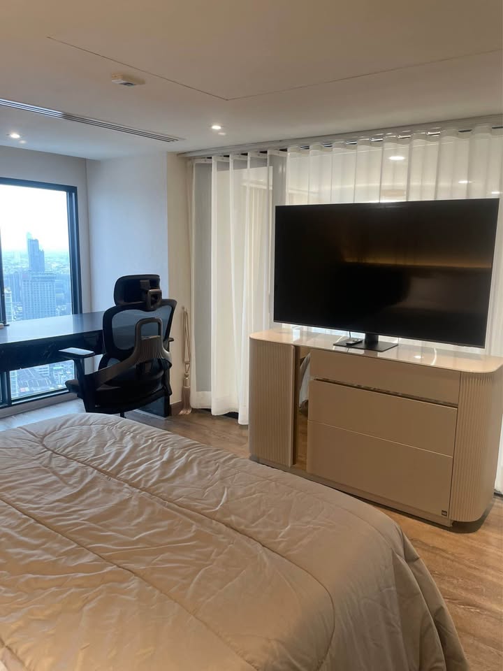 Three Bedroom Penthouse For Rent