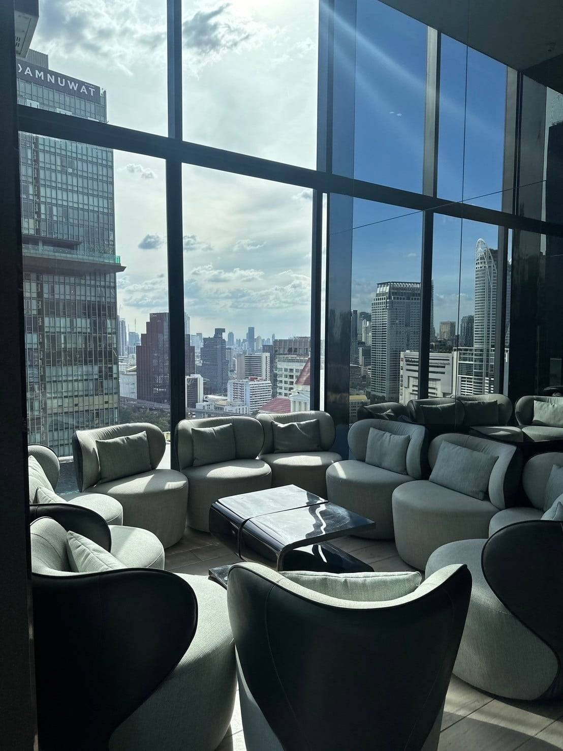 One Bedroom Condo For Rent