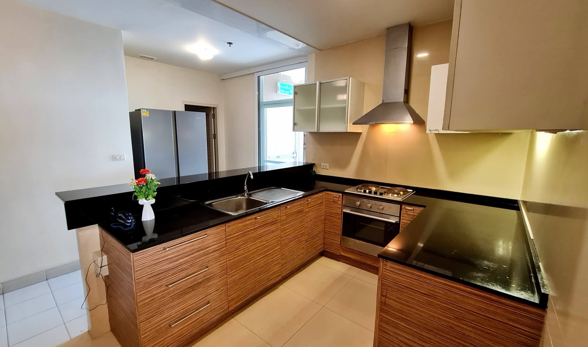 Three Bedroom Condo For Rent