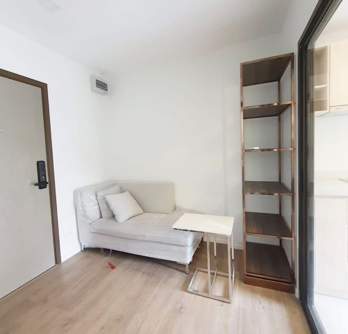 One Bedroom Condo For Rent