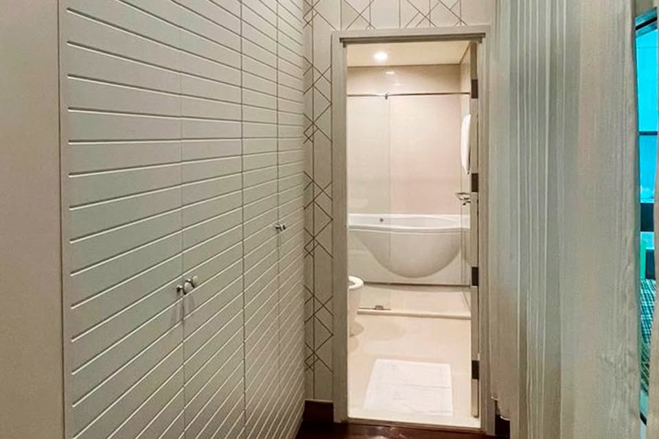 One Bedroom Condo For Rent