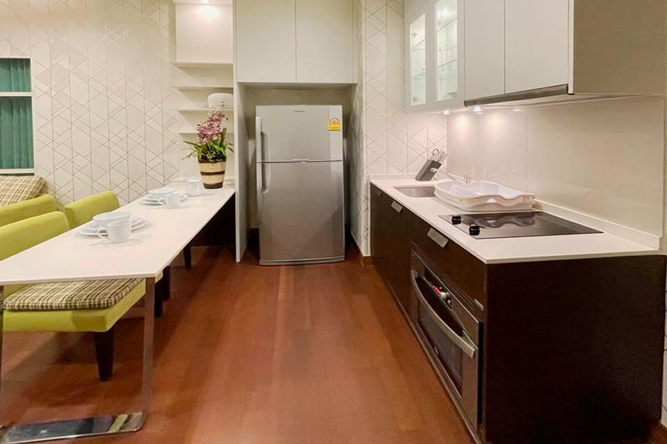 One Bedroom Condo For Rent