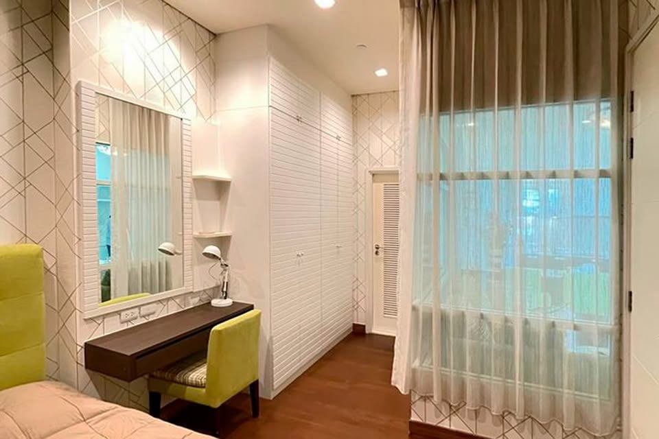 One Bedroom Condo For Rent