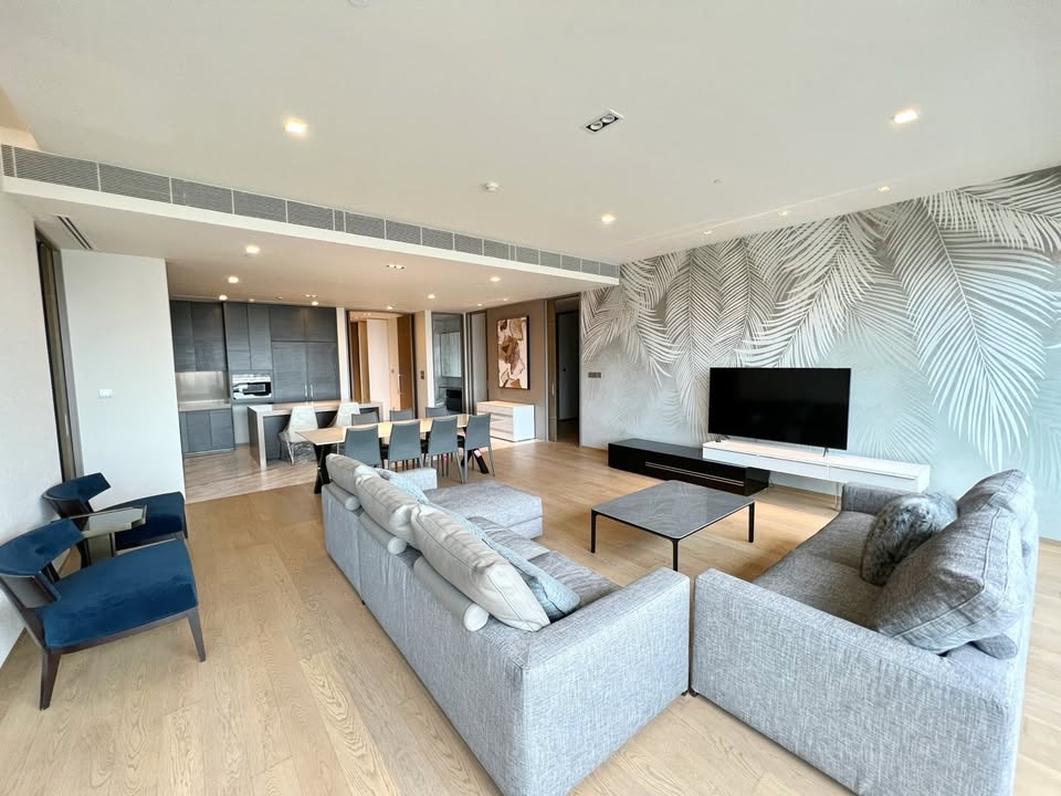 Three Bedroom Condo For Rent