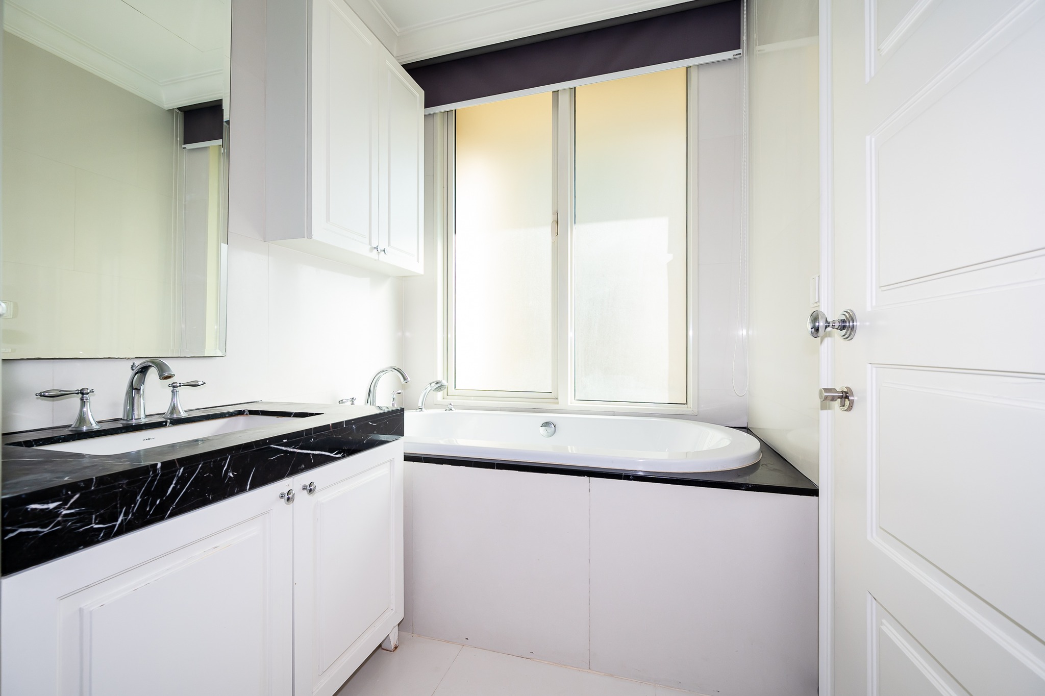 Three Bedroom Condo For Rent