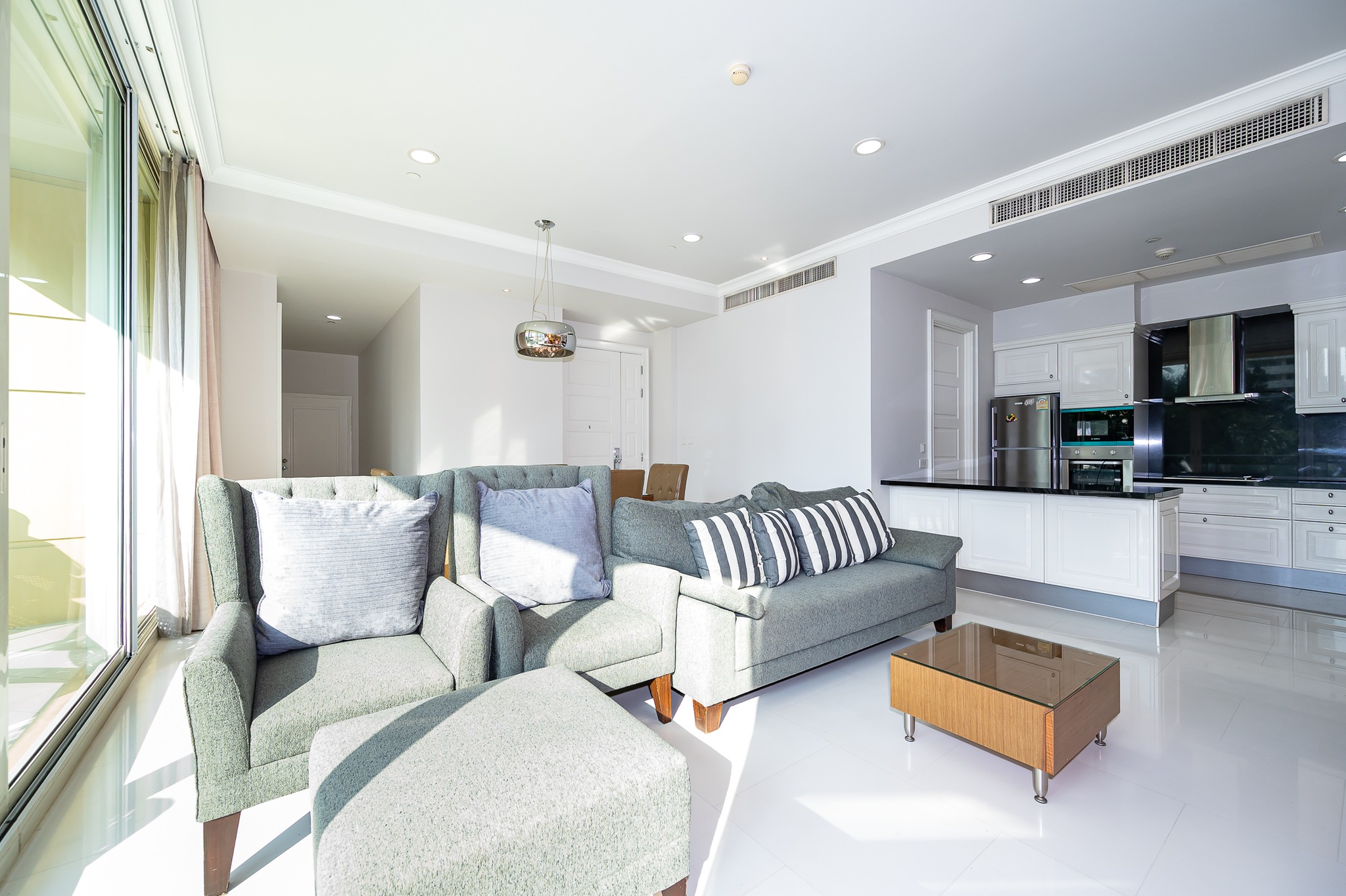 Three Bedroom Condo For Rent