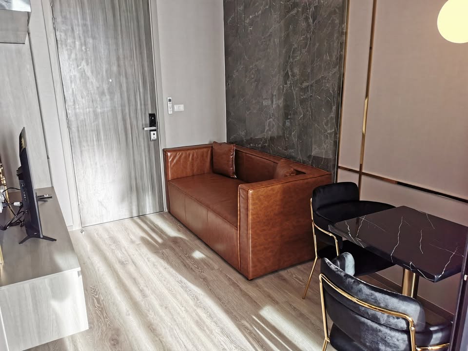 One Bedroom Condo For Rent