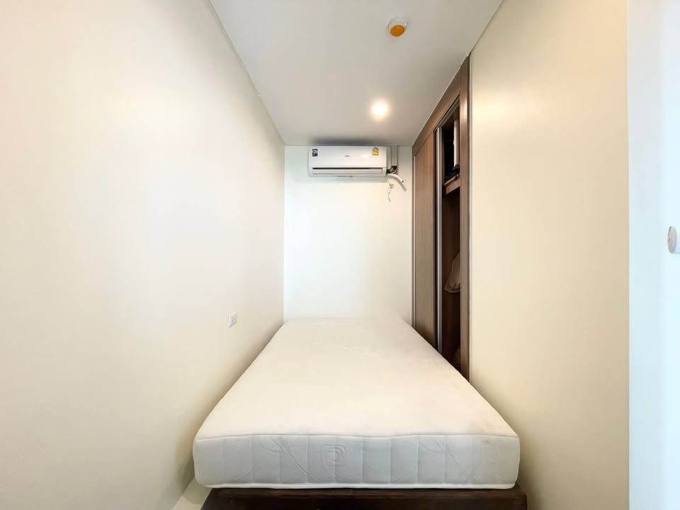 Two Bedroom Condo For Rent