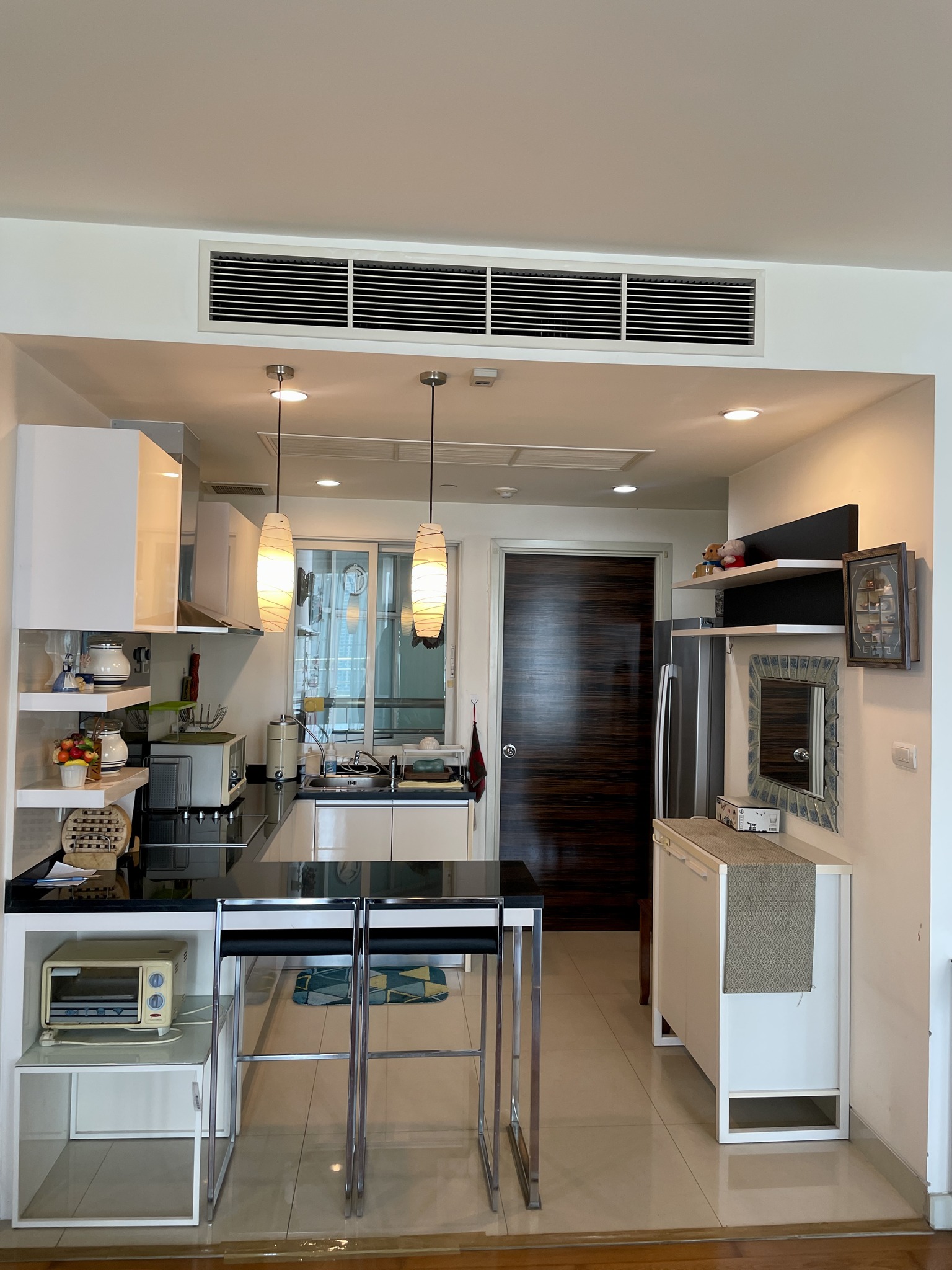 Three Bedroom Condo For Rent