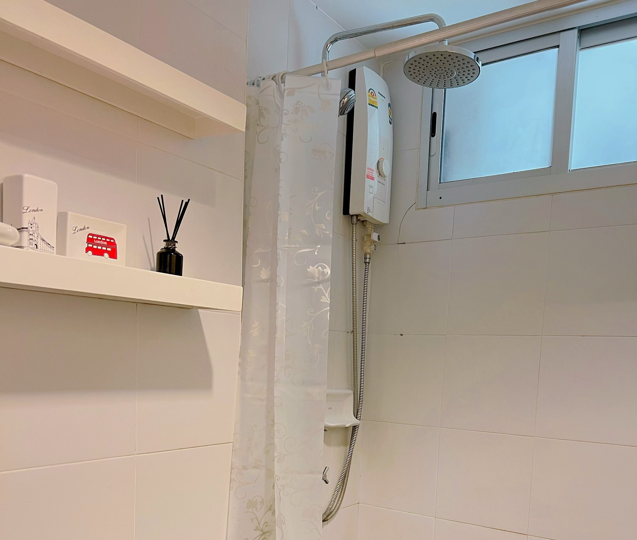 One Bedroom Condo For Rent