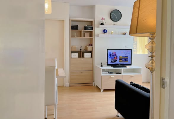 One Bedroom Condo For Rent