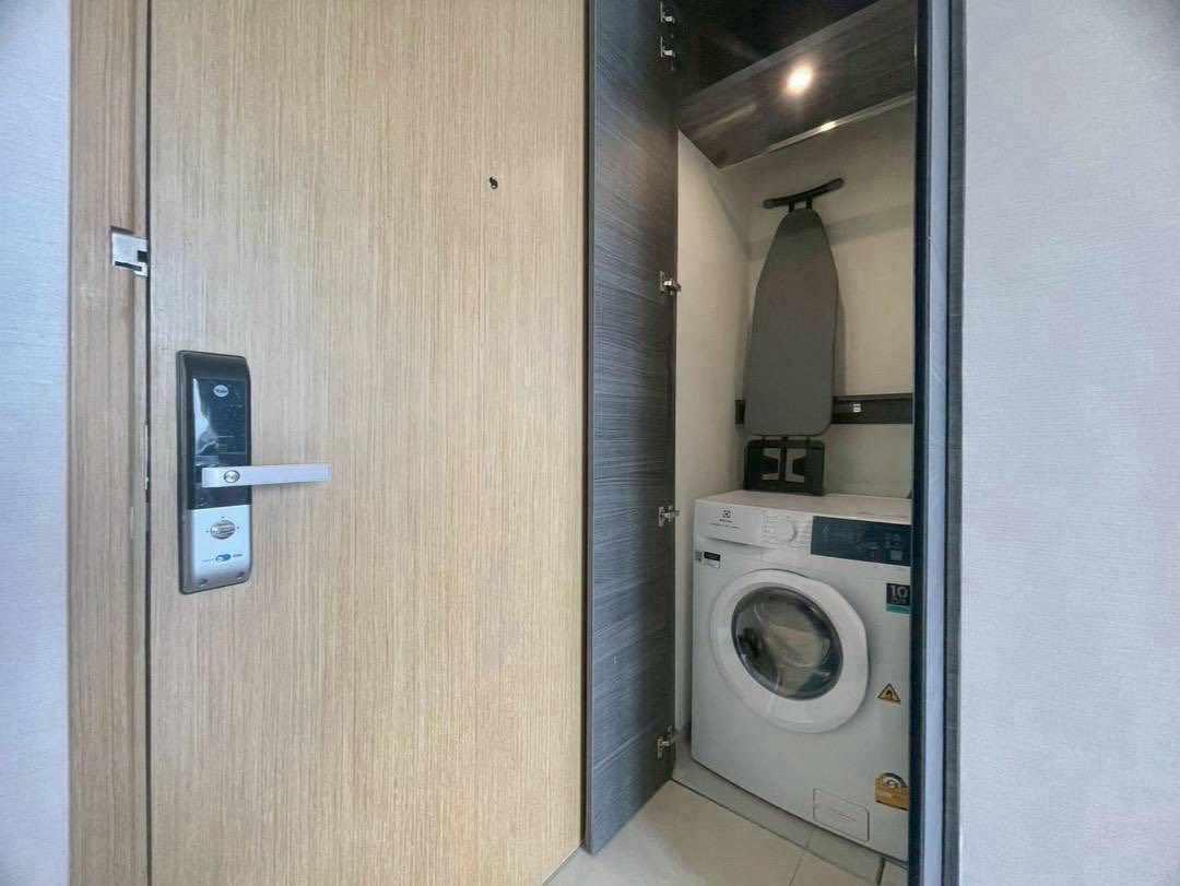 One Bedroom Condo For Rent