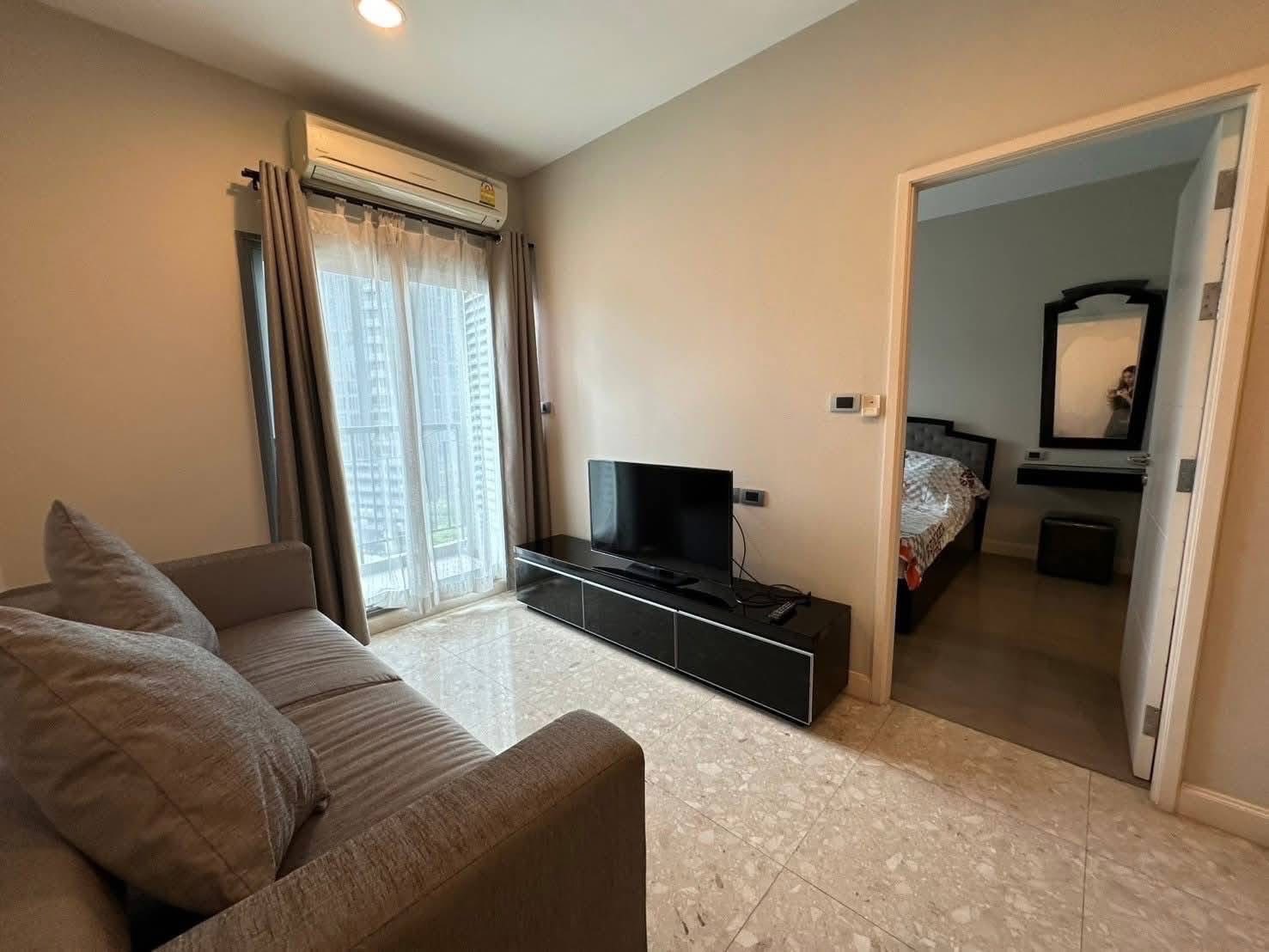 One Bedroom Condo For Rent