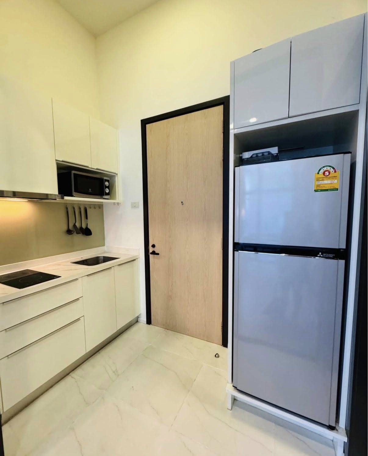 Duplex One Bedroom Condo For Rent