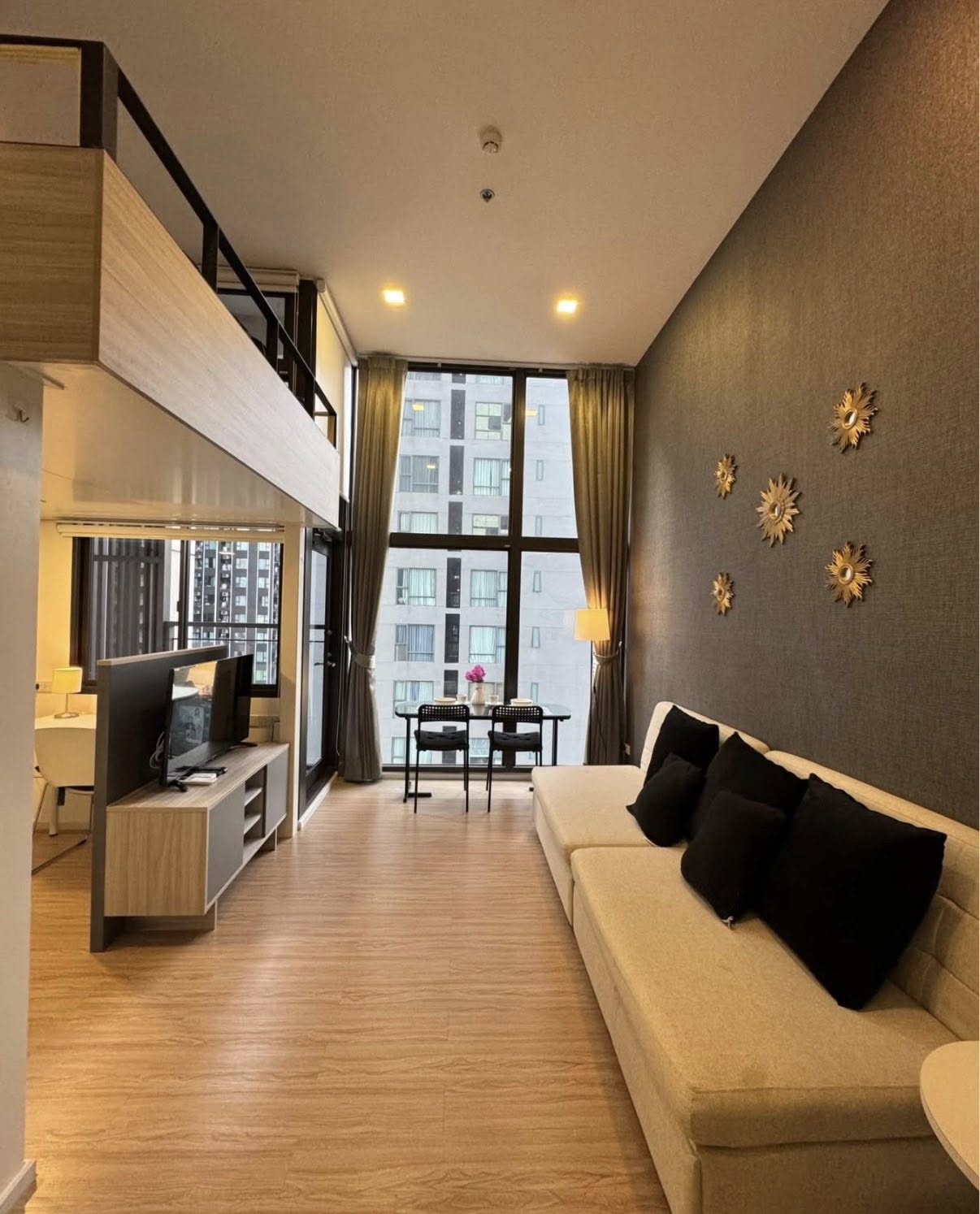 Duplex One Bedroom Condo For Rent