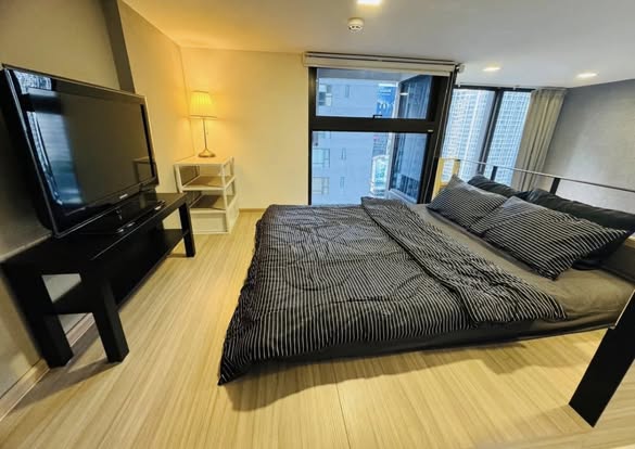 Duplex One Bedroom Condo For Rent