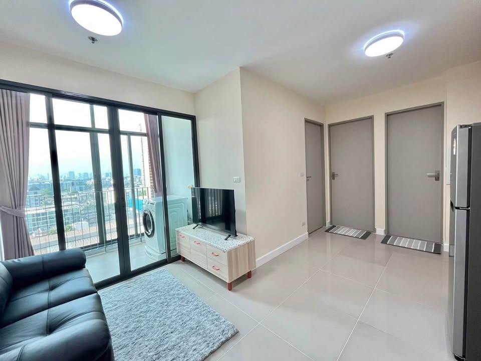 Two Bedroom Condo For Rent
