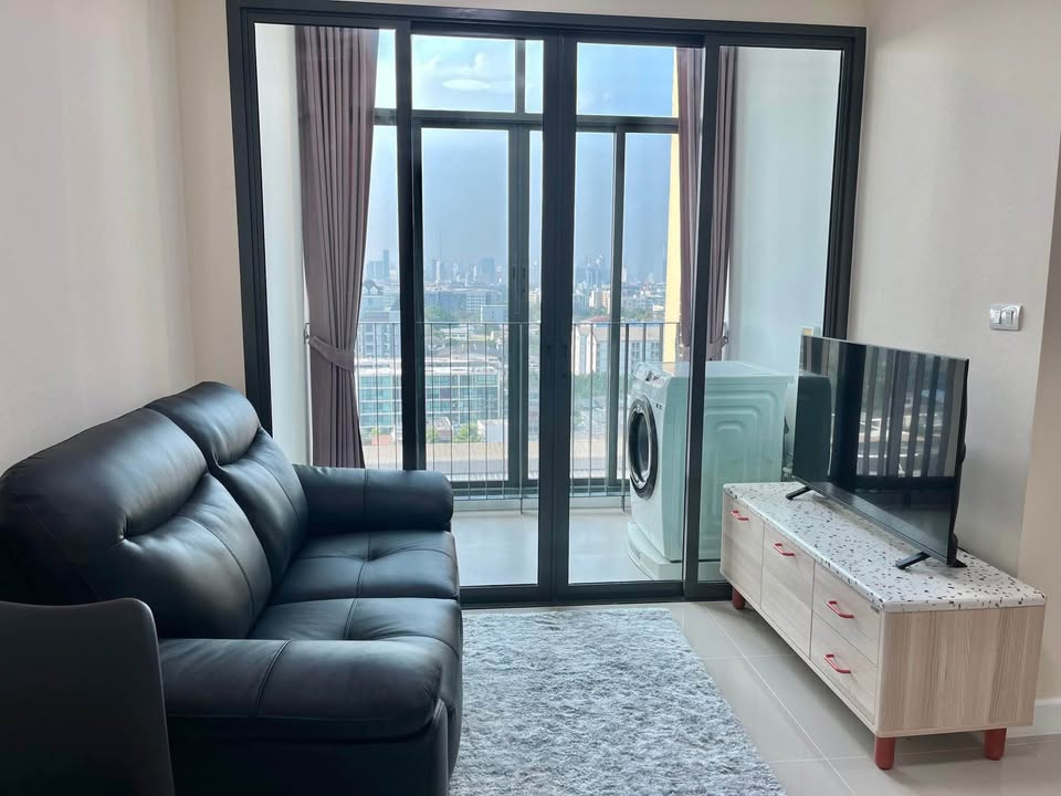 Two Bedroom Condo For Rent