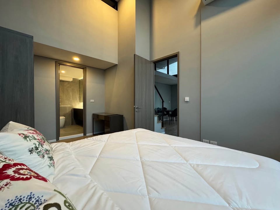 Duplex Three Bedroom Condo For Rent