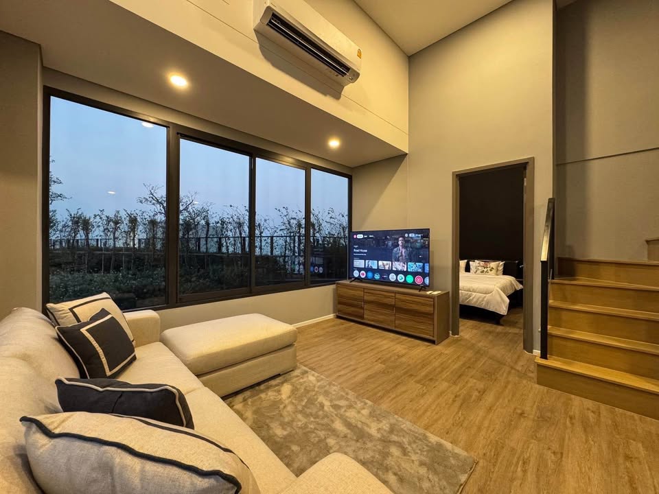 Duplex Three Bedroom Condo For Rent