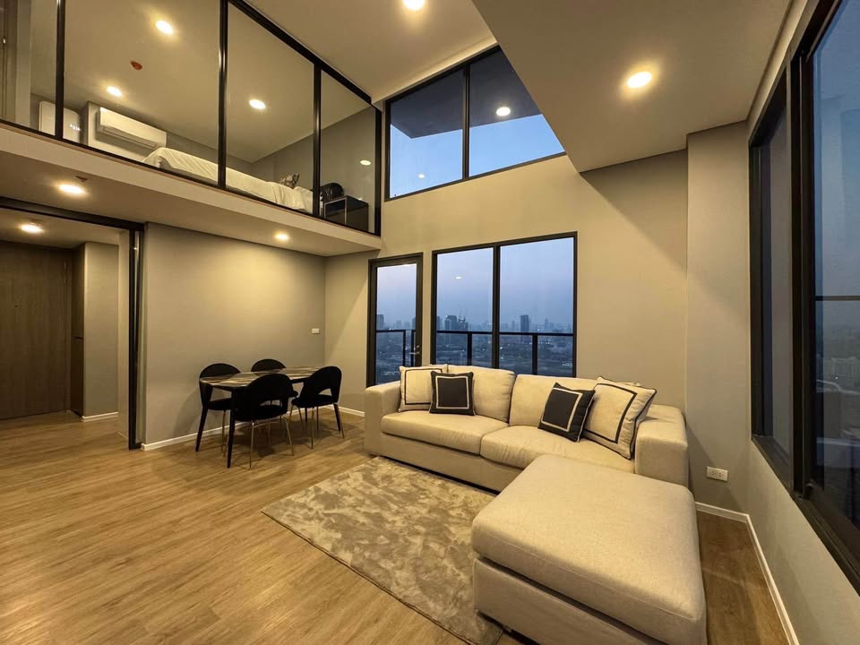 Duplex Three Bedroom Condo For Rent