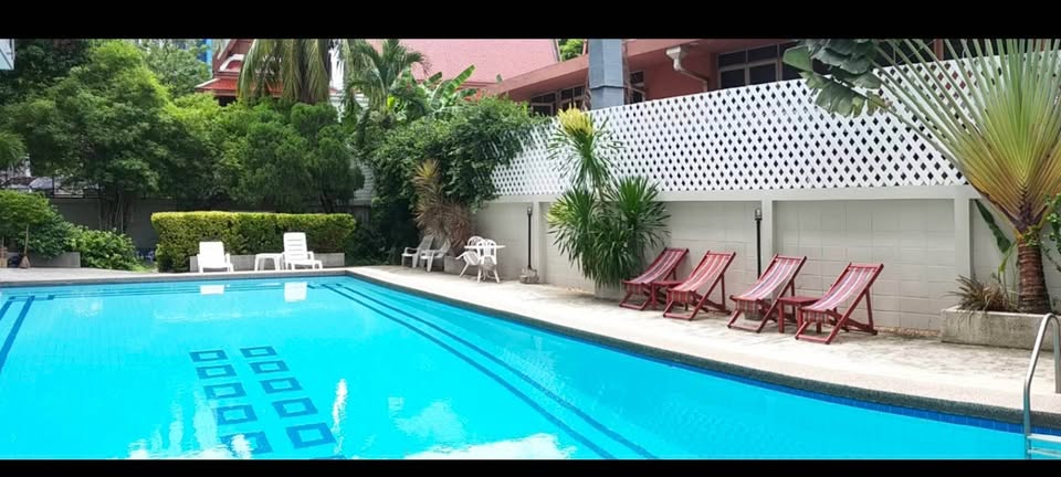 Three Bedroom Condo For Rent