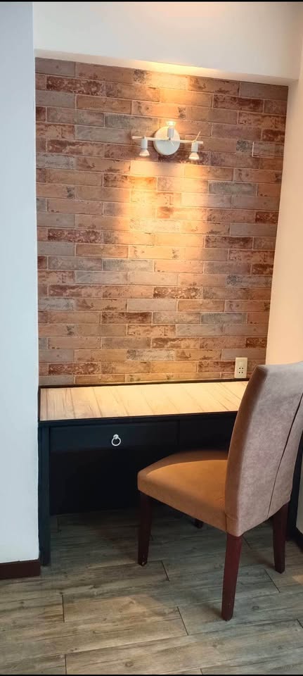 Three Bedroom Condo For Rent