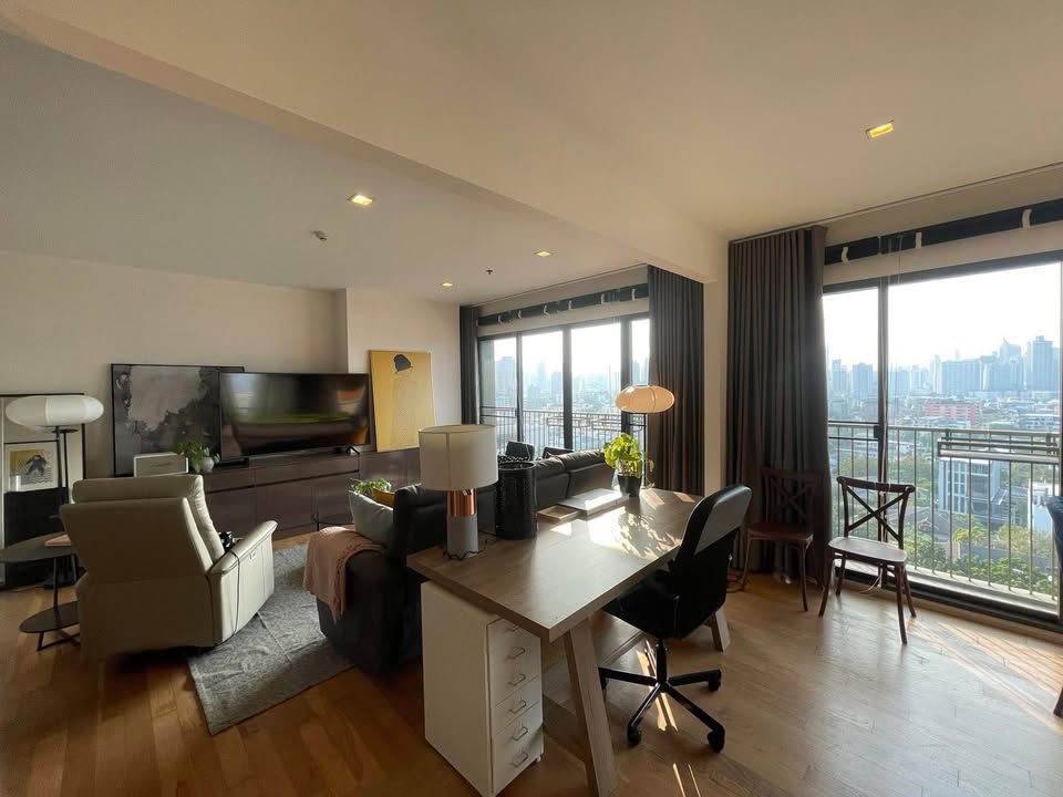 Two Bedroom Condo For Rent