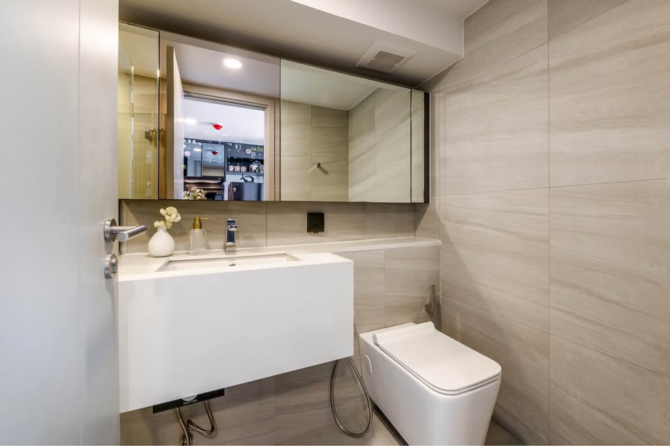 Duplex One Bedroom Condo For Rent