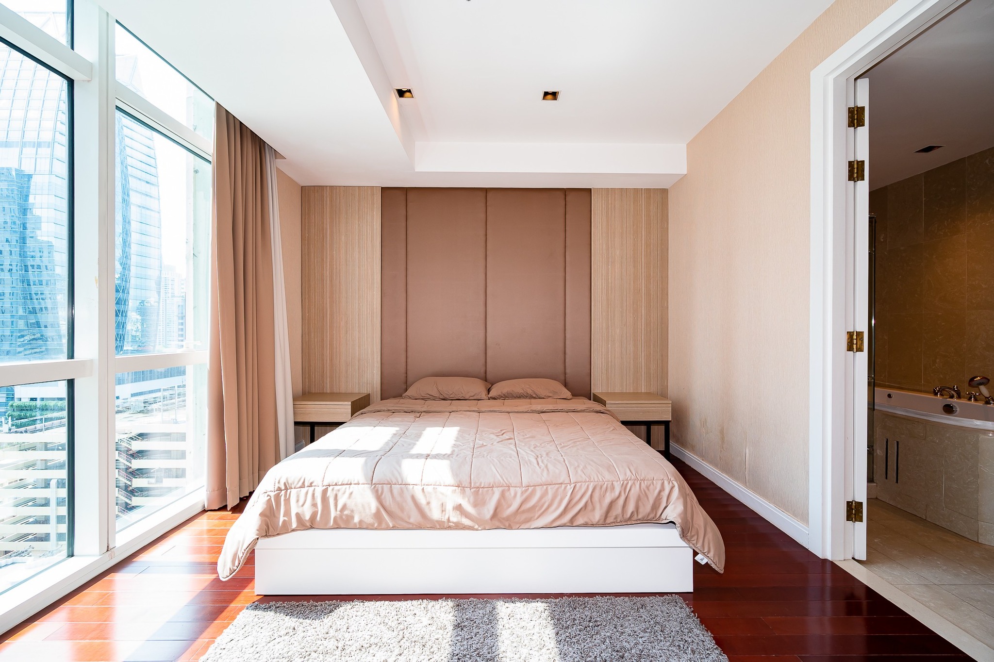 Two Bedroom Condo For Rent