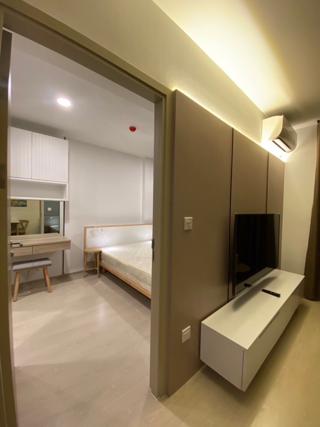 One Bedroom Condo For Rent